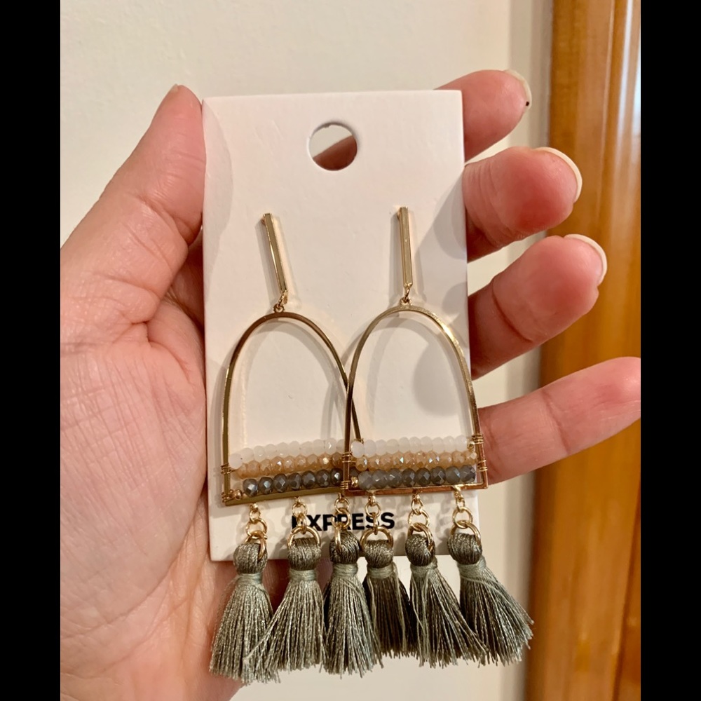 Express Beaded Tassel Oval Drop Earring Gold Gray